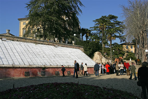 Monumental greenhouse in Chianti