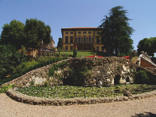 Tuscany villa and garden  in Chianti
