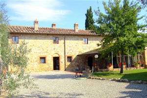Farm holiday house in Tuscany close to Siena in Chianti